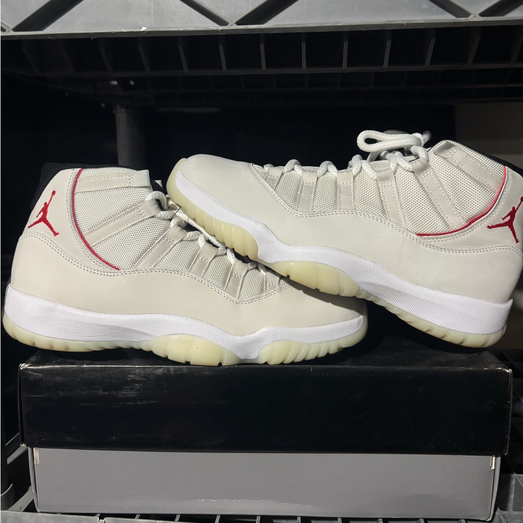 Jordan 11 Retro Platinum Tint